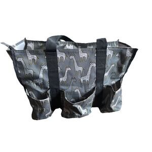 Thirty-One Zip Top Organizing Tote In Go Go Giraffe